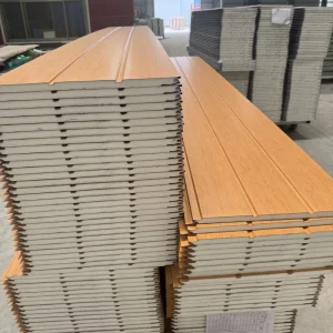 16 mm Fire-Resistant PU Foam Insulated Decorative Exterior Wall Panel with Embossed Metal Surface
