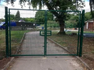 3D Curved Welded Wire Mesh Garden Fence Panel Powder Coated Heavy Duty