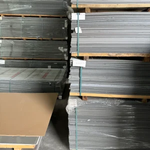 Modern Eco-Friendly Fire-Resistant Anti-Static Aluminum-Plastic Panel, 3 mm/4 mm, PVDF-Coated Waterproof Curtain Wall Panel for Hotels