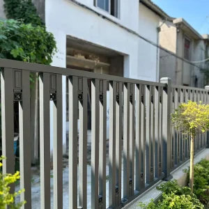 Aluminum Railing 6063 T5 Rust Free Powder Coated Custom Size for Balconies and Staircases Outdoor