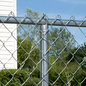 Boundary Wall Galvanized Wire Mesh Chain Link Fencing Roll, 50 ft or 100 ft