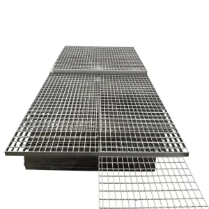 Carbon Steel Grating for Highway Service Area and Petrol Station Forecourt With Oil Resistant Non Slip Surface