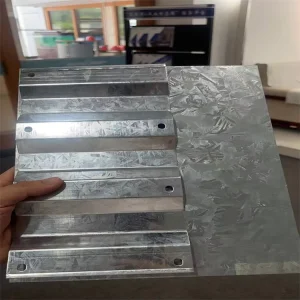 Carport Warehouse Zinc Coil Z200 Big Small Spangle Custom Logo Roll Form Corrugated Tile Coil