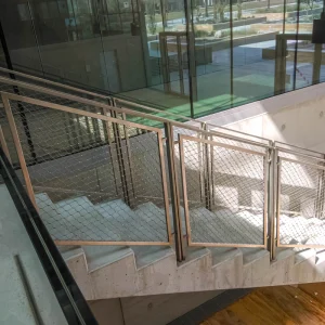 China Manufacturer Metal Ss Wire Stairs Railing Stainless Steel 316 Mesh Handrail