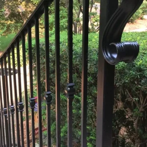 Custom Contemporary Outdoor Wrought Iron Metal Fence Safety Fencing Parts for Balcony Garden Farm Security Protection