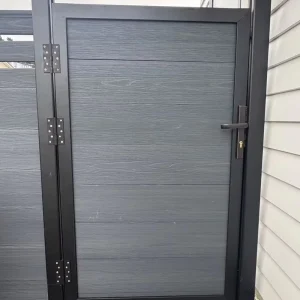 Custom made Outdoor Metal Fence Display Sun proof Wpc Fence Panel with Gate Wpc Fence Panels for Gardens