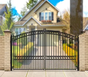 Customized 14ft Wrought Iron Style Metal Garden Gates Iron Gates for Residential and Commercial Properties