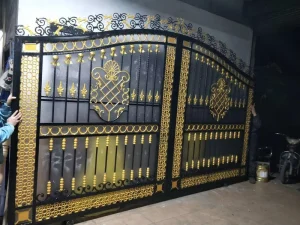 Customized French Design Wrought Iron Steel Entry Doors and Gates for Villa and Apartment Outdoor Use
