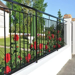 Customized Outdoor High-Security Welded Metal Picket Fence Panels with Privacy