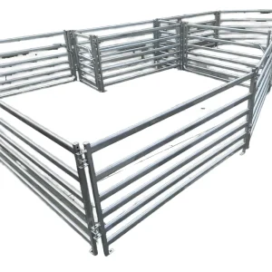 Durable Modern Waterproof Metal Fence with Galvanized Powder Coated Finish for Farms