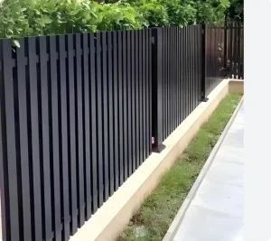 Durable Safe Iron Eco Friendly Customizable Border Fence Heat Powder Coated Modern Easily Assembled Home Fence Hardware Nature