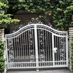 European-Style Laser-Welded Galvanized Steel Courtyard Gate, Double-Swing