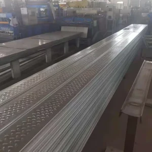 Galvanized Metal Floor Surface Steel Durable Anti-Corrosion Water Resistant Building Material with Customized Length