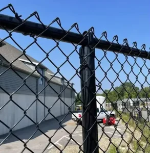 Galvanized Steel Diamond Mesh Chain Link Fence 6 Feet Breathable Design for Animal Husbandry Poultry Fencing Home Border