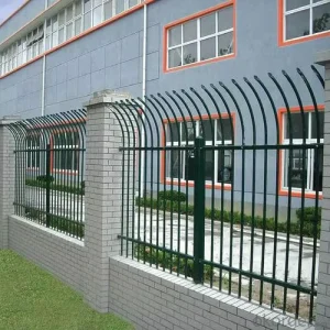 Galvanized Zinc Steel Safety Fencing Panels for Yard Villa Perimeter Security Anti-Climb Rustproof Design