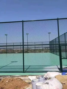 Green Chain Link Fence for Football Fields, Sports Stadiums, and Badminton Courts