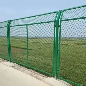 Green PVC Expanded Metal Mesh Fence Modular Isolation Barrier for Industrial Plant Road Safety
