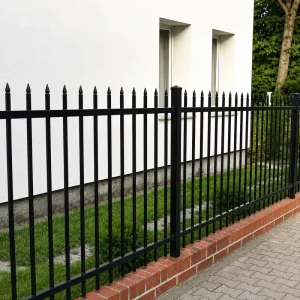 Heavy Duty 2 Rail Spear Top Galvanized Steel Security Fence Panels Powder Coated Rust-proof Residential Barrier