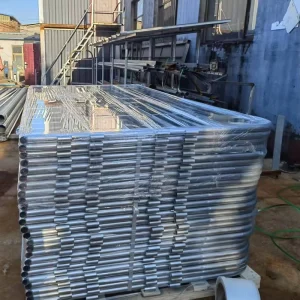 Heavy Duty Portable Galvanized Metal Steel Powder Coated Corrosion Resistant 6 Rails Horse Pens Fence Panels Horse Fencing