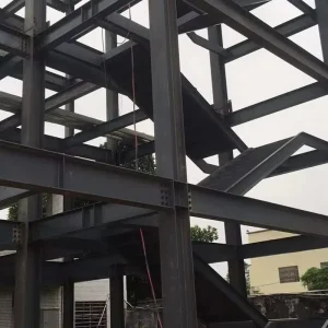 Heavy Duty Steel Structure Workshop with Overhead Crane System Industrial Prefabricated Steel Building Complete Project Solution