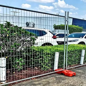 High-Visibility Temporary Fencing Bases Customizable Welded Portable Metal Fence