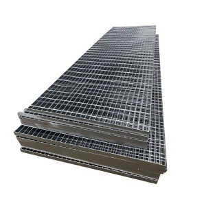 Hot Dip Galvanized Anti-Slip Abrasive Nosing Industrial Flat Bar Heavy Duty Steel Grating Stair Tread