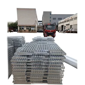 Hot Dip Galvanized Steel Grating for Port Container Yard and Cargo Warehouse With Extra Heavy Forklift Load Rating
