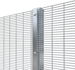 Hot Dipped Galvanized Welded Wire Mesh 358 Fence