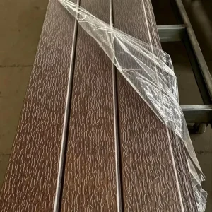 Insulation Color Steel Sandwich Panel Corrugated Board for Outdoor Roofing and Exterior Wall Decorative Construction Siding