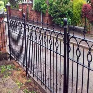 Manufacturer Green Steel Wrought-Iron Picket Ornamental Fence Panel