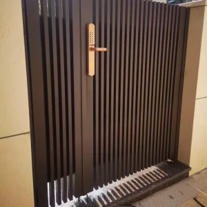 Modern Aluminum Garden Gate for Villa Hotel Mall Water Resistant