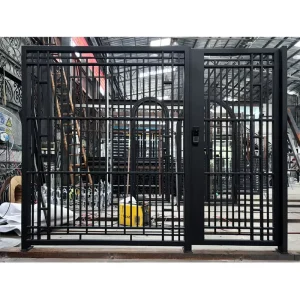 Modern Black Metal Wrought Iron Gate for Villas and Residential Houses, Weatherproof Security