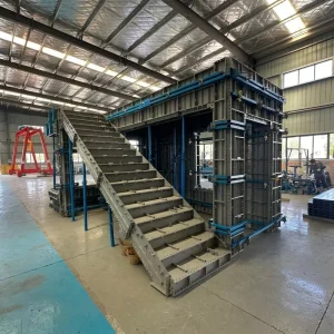 Modern Design High Strength Alloy Steel Formwork Industrial Concrete Molds Adjustable Size Reusable 2 Year Warranty for Sale