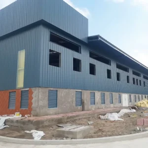 Modern Design Steel Structure Warehouse Building Prefabricated Doors Ventilation System for Workshop Office Use