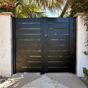 Modern Easy Installation Durable Eco-Friendly Outdoor Aluminum Swing Gate Manual Control Private Driveway Gates 2-Year Warranty