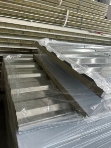 Modern Metal Foam EPS Sandwich Panel Insulation Soundproof Exterior Wall Roof Panels Water Resistant Warranty