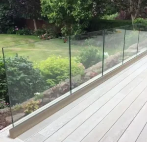 Modern Outdoor Safety Balcony Stainless Steel and Glass Frameless Balustrade Railing System