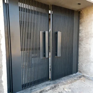 Modern Style Heavy Duty Aluminum Fences and Gates for Villas Automatic Sliding Courtyard Art Gate With Sturdy Metal Frame