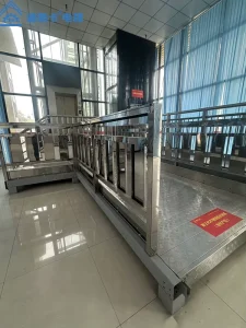 Modular Modern Metal Railings for Quick Installation in Hotels & Apartments