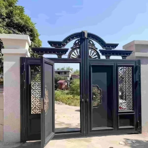 Outdoor Automatic Aluminum Slat Gate with Artistic Carving Modern Entrance Design