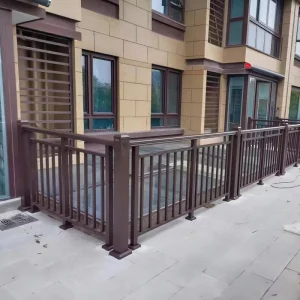 Outdoor Metal Railings Balustrade Galvanized Steel Aluminum Alloy Rooftop Terrace Decorative Trellis & Guardrails