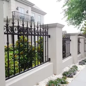 Outdoor Welded Backyard Steel Fence Picket Steel Metal Fence Anti Rust Wrought Iron Decorative Steel Fence Panel