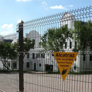 PVC-Coated V-Mesh Fence Panels for Residential Perimeter Security