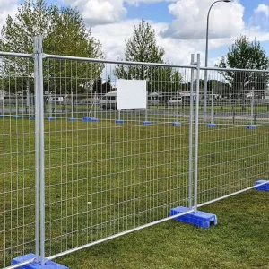 Portable Easy-to-Assemble Temporary Metal Fencing for Outdoor Events and Security