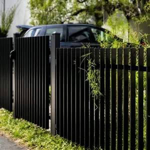 Powder Coated Black Metal Backyard Garden Fence Security Privacy Screens Louver Slating Aluminum Gate