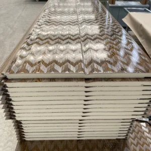 Pu Foam Insulated Sandwich Panel Metal Siding Wall Decoration Insulation Material