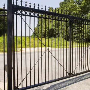 Rust Proof Decorative Outdoor Black Horizontal Privacy Fence Gates