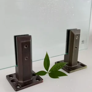 Stainless Steel 304 Round Base Floor Mounted Polished Frameless Tempered Glass Railing Balustrade Pool Fence Glass Spigot
