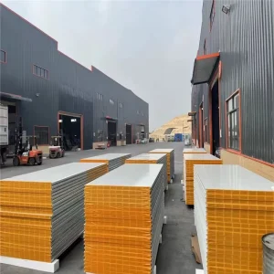Thermal Insulation PIR Metal Roof Panels Fire Water Resistant Eco Friendly for Exterior Use in Cold Rooms Workshops Hospitals
