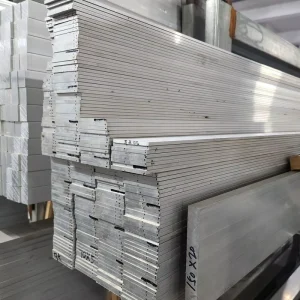 Ultra Large CNC Process 7000 Series Square Aluminum Alloy Profiles Polished Surface Custom Extrusion Decoration Materials